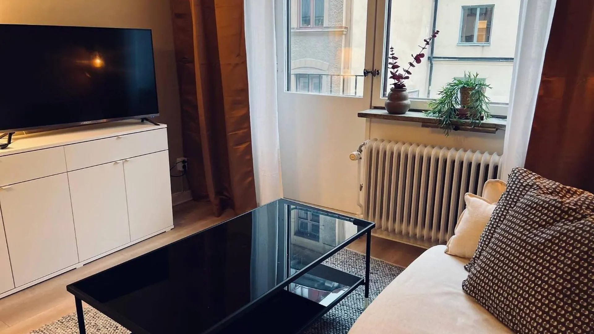 Cozy 1 Room Apartment At Sodermalm Stockholm Sweden